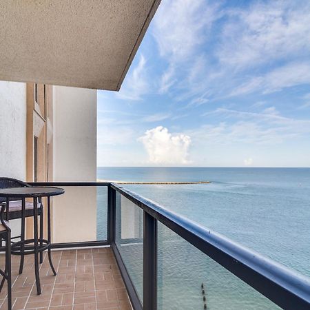 Oceanfront Condo With Balcony And Stunning Views! クリアウォーター・ビーチ エクステリア 写真