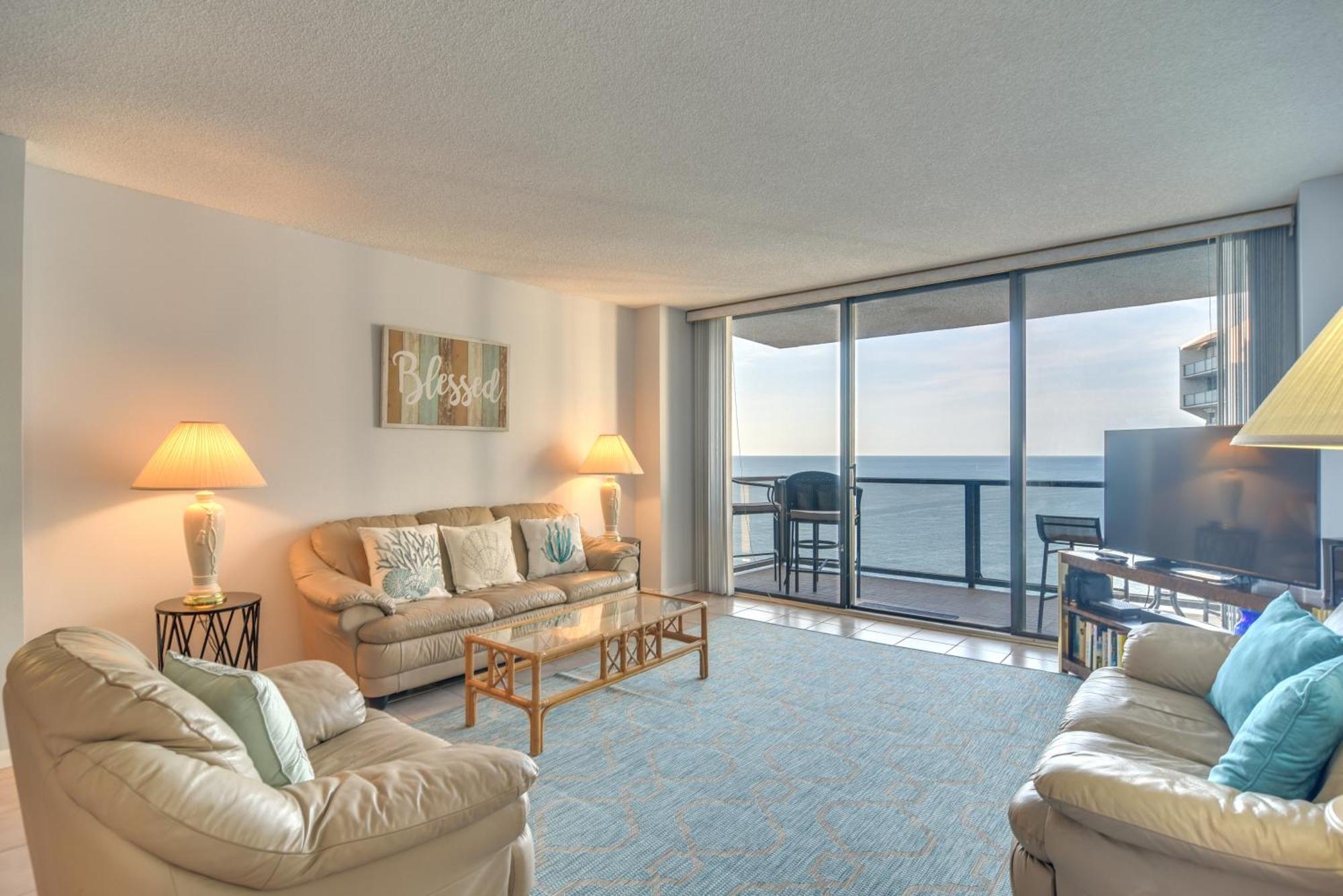 Oceanfront Condo With Balcony And Stunning Views! クリアウォーター・ビーチ エクステリア 写真